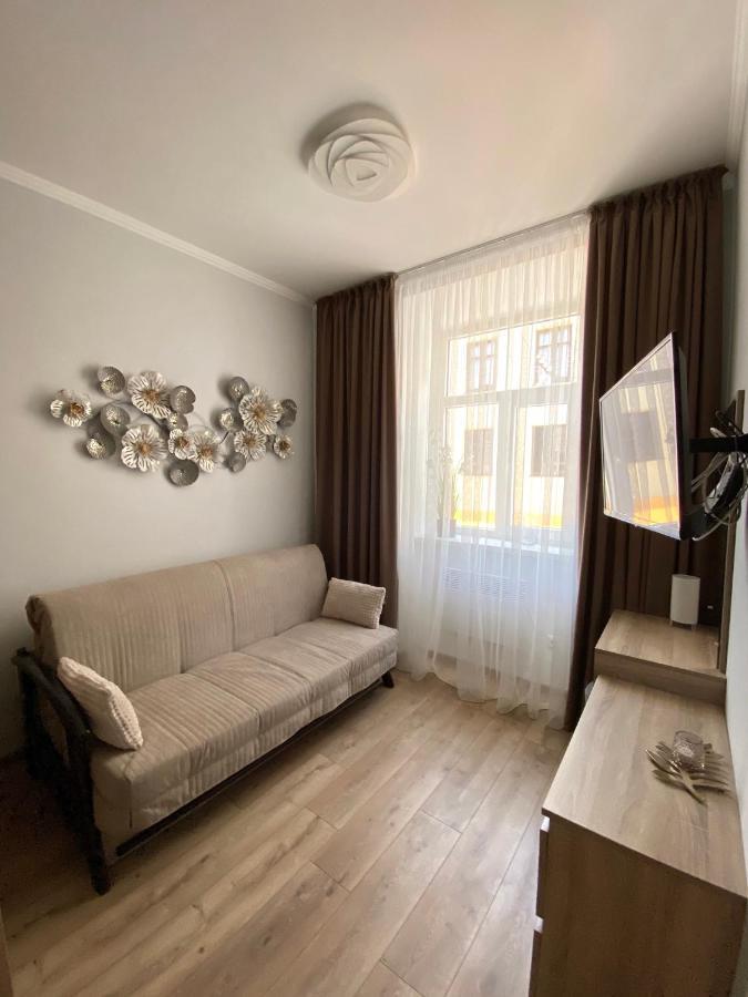לבוב Homelike Apartment מראה חיצוני תמונה